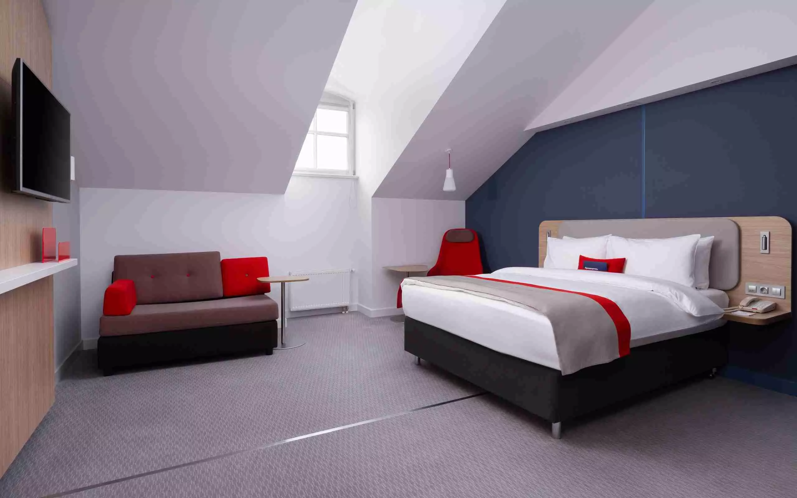 هالیدی این اکسپرس  سادووایا